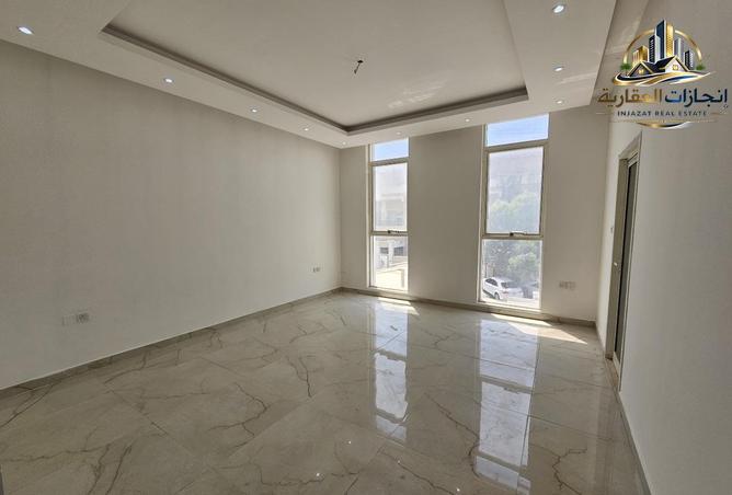 115505440 - Property Image 3