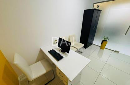 Office Space - Studio - 1 Bathroom for rent in Al Fajer Complex - Oud Metha - Bur Dubai - Dubai