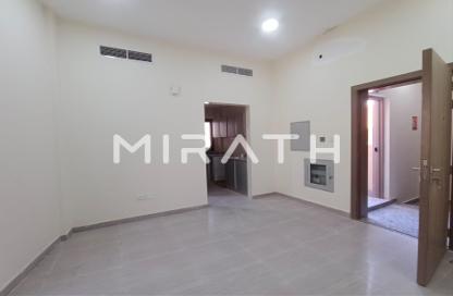 Office Space - Studio - 1 Bathroom for rent in Al dhagaya - Deira - Dubai Office Space - Studio - 1 Bathroom for rent in Al dhagaya - Deira - Dubai