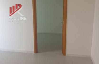 Apartment - 1 Bedroom - 2 Bathrooms for rent in New Al Taawun Road - Al Taawun - Sharjah