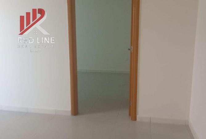 97402538 - Property Image 3