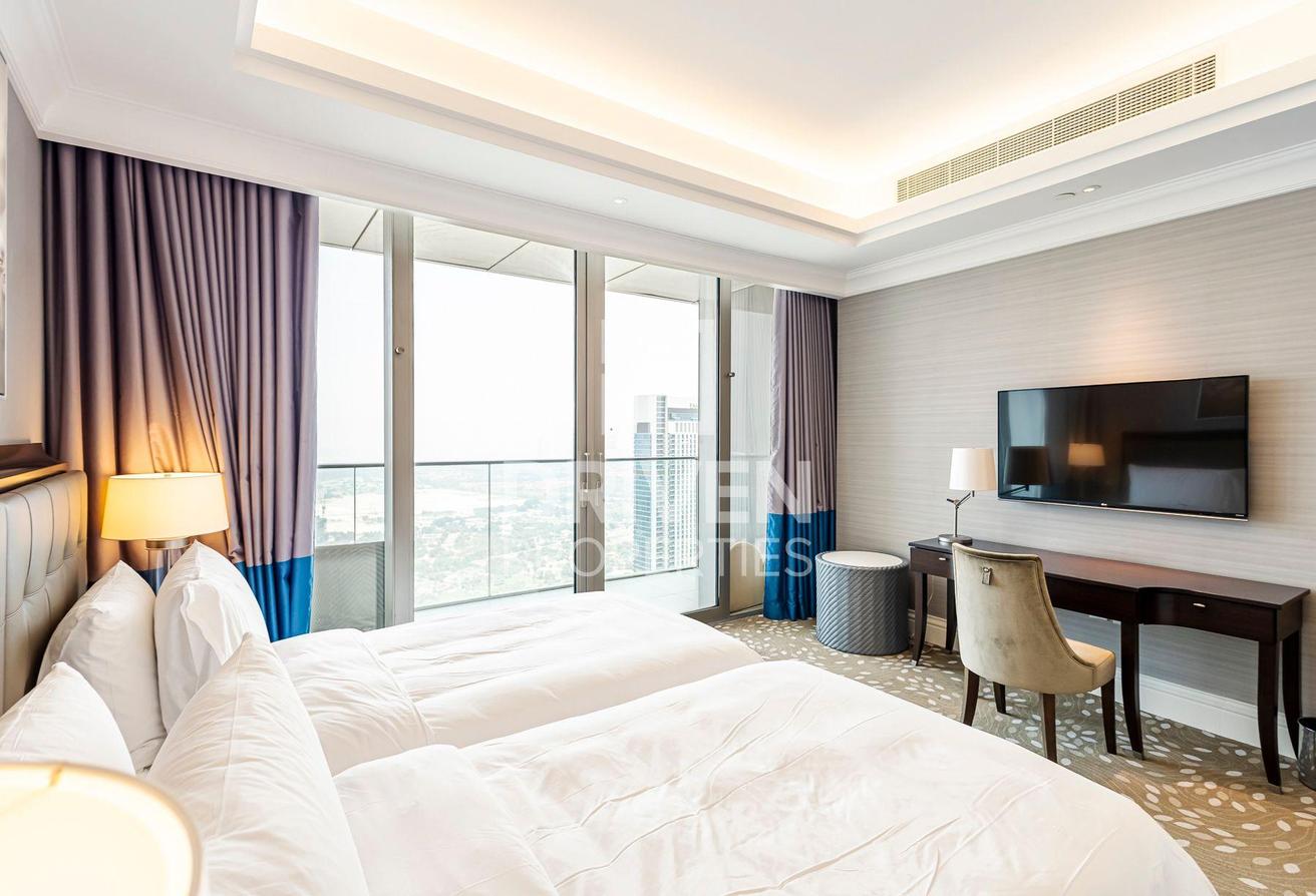 High Floor | Spacious Layout | Fully Furnished photo 16