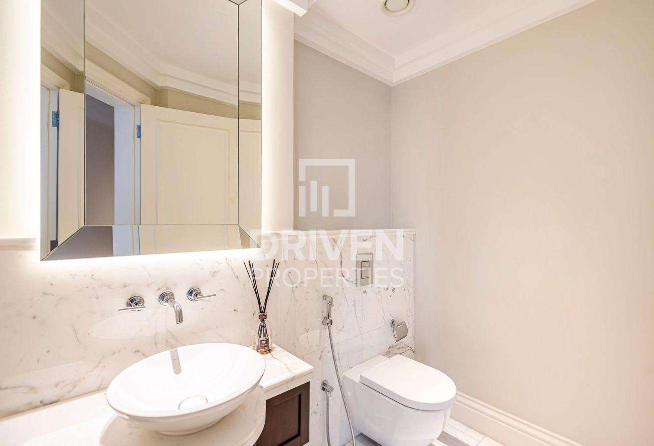 High Floor | Spacious Layout | Fully Furnished photo 18