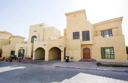 Villa - 4 Bedrooms - 5 Bathrooms for rent in Sas Al Nakheel Village - Sas Al Nakheel - Abu Dhabi