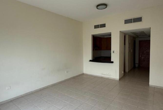 122440916 - Property Image 2