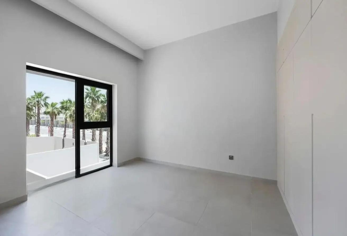 BEST DEAL | BEST LOCATION | Call for Viewing photo 9