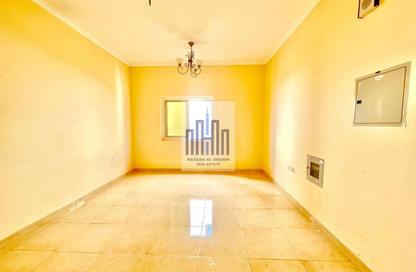Apartment - Studio - 1 Bathroom for rent in Muwaileh 3 Building - Muwaileh - Sharjah