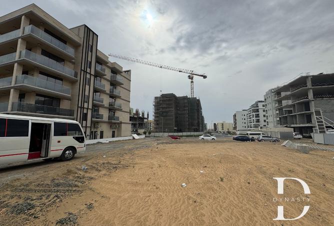 121988402 - Property Image 2