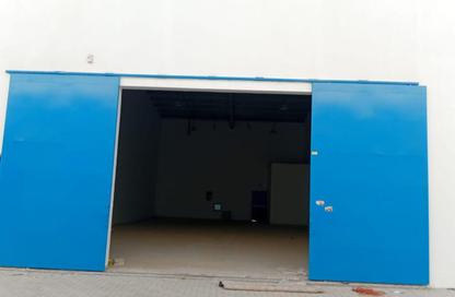 Warehouse - Studio - 1 Bathroom for rent in Al Jlail - Al Sajaa - Sharjah