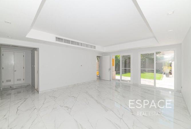 93998101 - Property Image 2