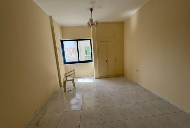 87461829 - صورة العقار 3