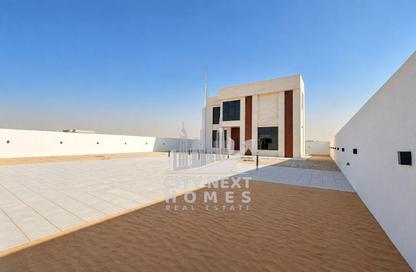 Villa - 5 - 7 for rent in Al Aweer 1 - Al Aweer - Dubai Villa - 5 - 7 for rent in Al Aweer 1 - Al Aweer - Dubai