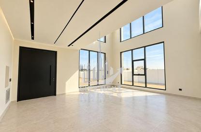 Villa - 5 - 7 for rent in Al Aweer 1 - Al Aweer - Dubai
