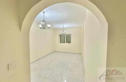 Apartment - 2 - 2 for rent in Muwaileh 29 Building - Muwaileh - Sharjah