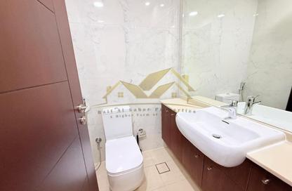 Apartment - 1 Bedroom - 2 Bathrooms for rent in Jumeirah Garden City - Al Satwa - Dubai