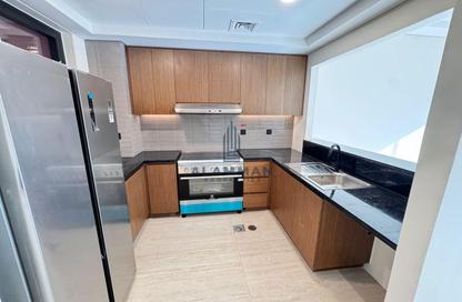 Townhouse - 3 - 3 for rent in Portofino - Damac Lagoons - Dubai