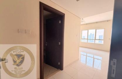 Apartment - 2 Bedrooms - 3 Bathrooms for rent in Al Khan Corniche - Al Khan - Sharjah