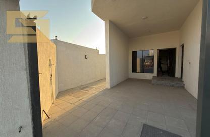 Villa - 4 - 6 for sale in Kabbali Hills - Al Helio 2 - Al Helio - Ajman