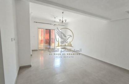 Apartment - 2 - 3 for rent in Al Qulaya'ah - Al Sharq - Sharjah