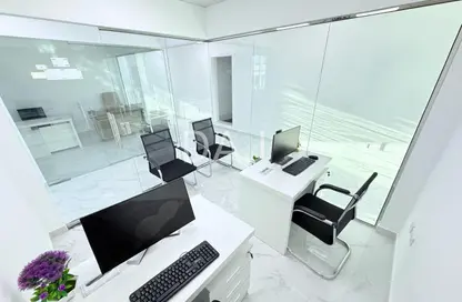 مكتب - غرفة نوم - 1 حمام للايجار في فاطمه محمد احمد بن سليمان - الرفاعة - بر دبي - دبي