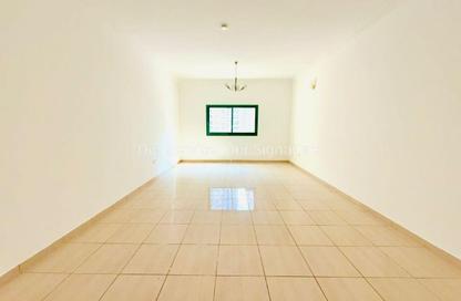 Apartment - 2 Bedrooms - 3 Bathrooms for rent in Al Mamzar Tower - Al Mamzar - Sharjah - Sharjah Apartment - 2 Bedrooms - 3 Bathrooms for rent in Al Mamzar Tower - Al Mamzar - Sharjah - Sharjah