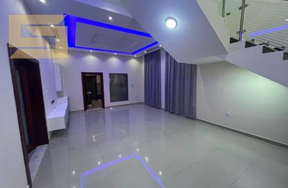 Villa - 4 Bedrooms - 6 Bathrooms for rent in Al Yasmeen 1 - Al Yasmeen - Ajman