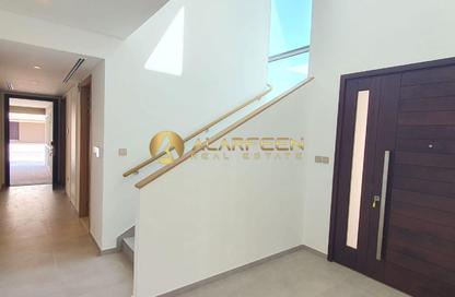 Villa - 4 - 5 for rent in Jebel Ali Village Villas - Jebel Ali Village - Jebel Ali - Dubai