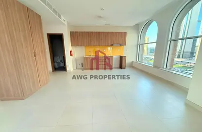 Apartment - 1 Bathroom for rent in DXB Tower - Sheikh Zayed Road - Dubai