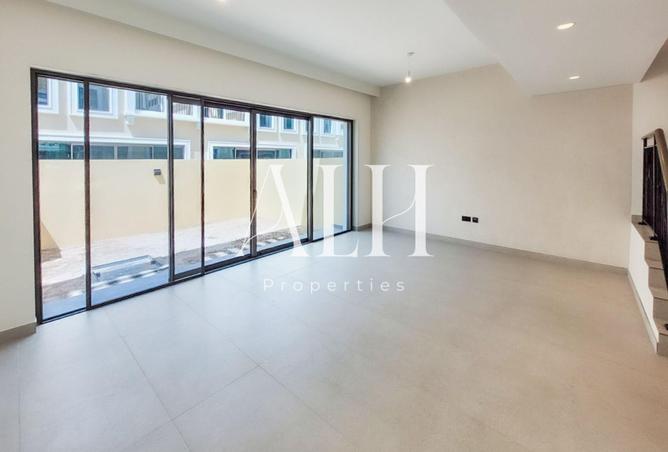 83646627 - Property Image 3