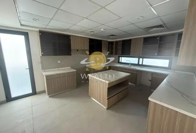164142739 - Property Image 2