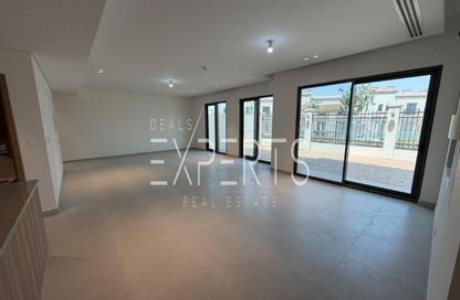 Townhouse - 3 - 5 for rent in Bloom Living - Zayed City (Khalifa City C) - Khalifa City - Abu Dhabi