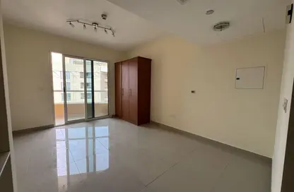 Apartment - Studio - 1 Bathroom for rent in Lakeside Tower B - Lakeside Residence - Dubai Production City (IMPZ) - Dubai