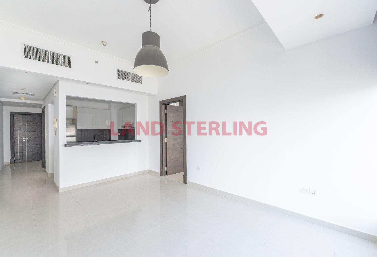 PRIME UNIT | SHEIKH ZAYED ROAD VIEW | 609.12 SQ.F photo 5