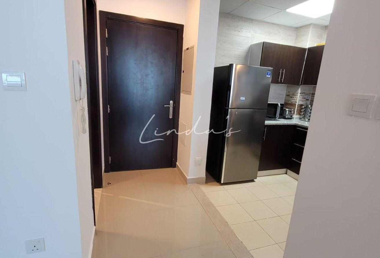 Fully Furnished | Higher Floor | Spacious Layout photo 13