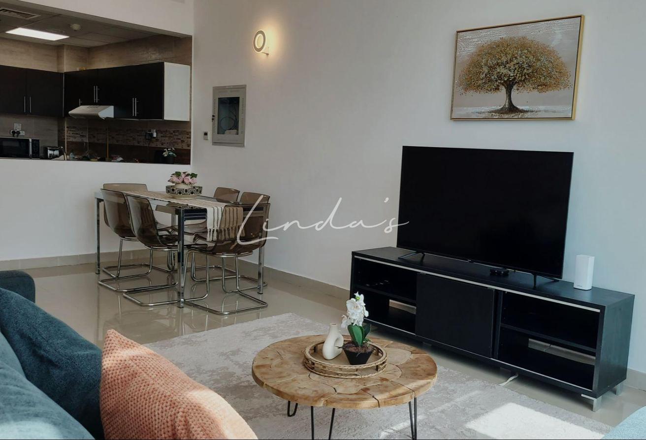 Fully Furnished | Higher Floor | Spacious Layout photo 2