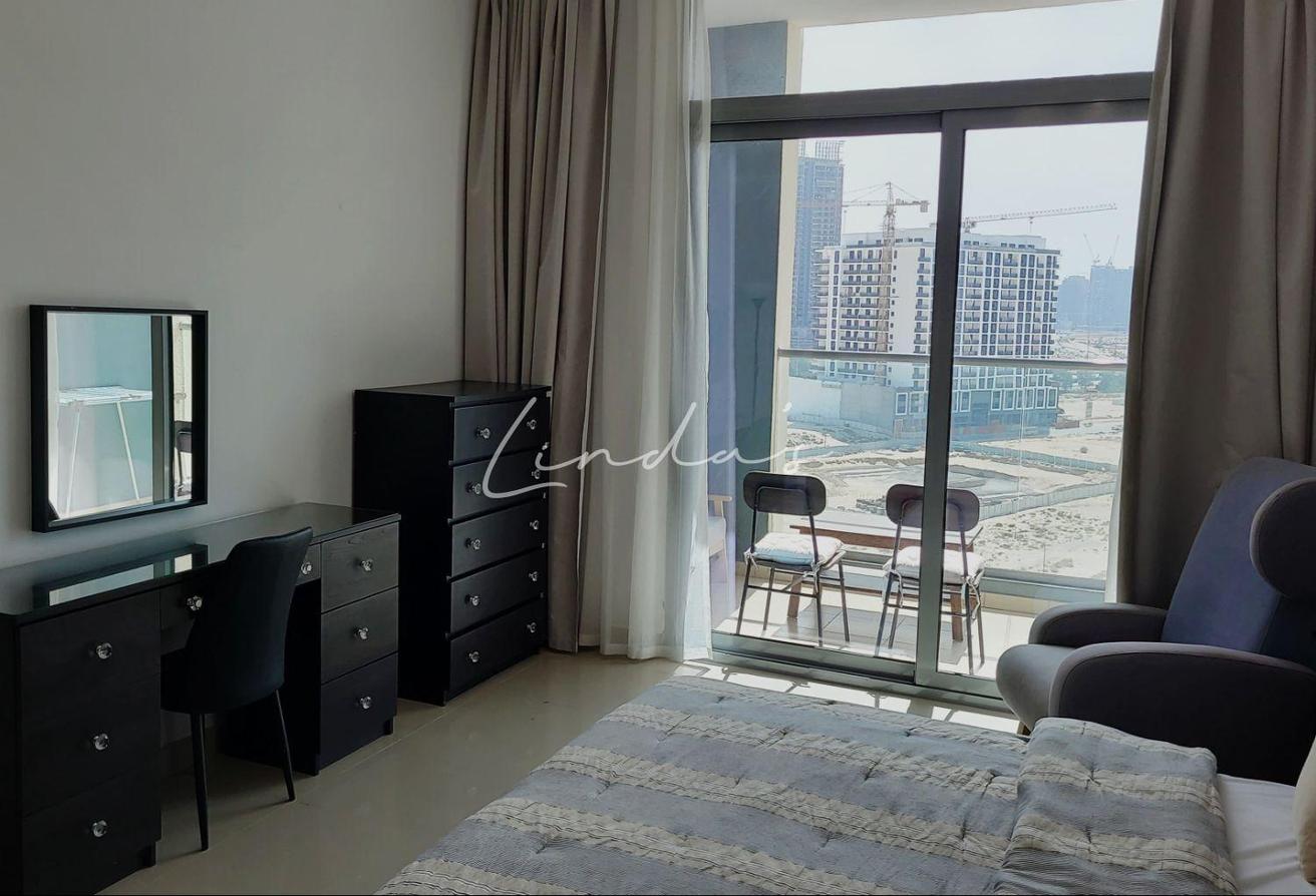 Fully Furnished | Higher Floor | Spacious Layout photo 4