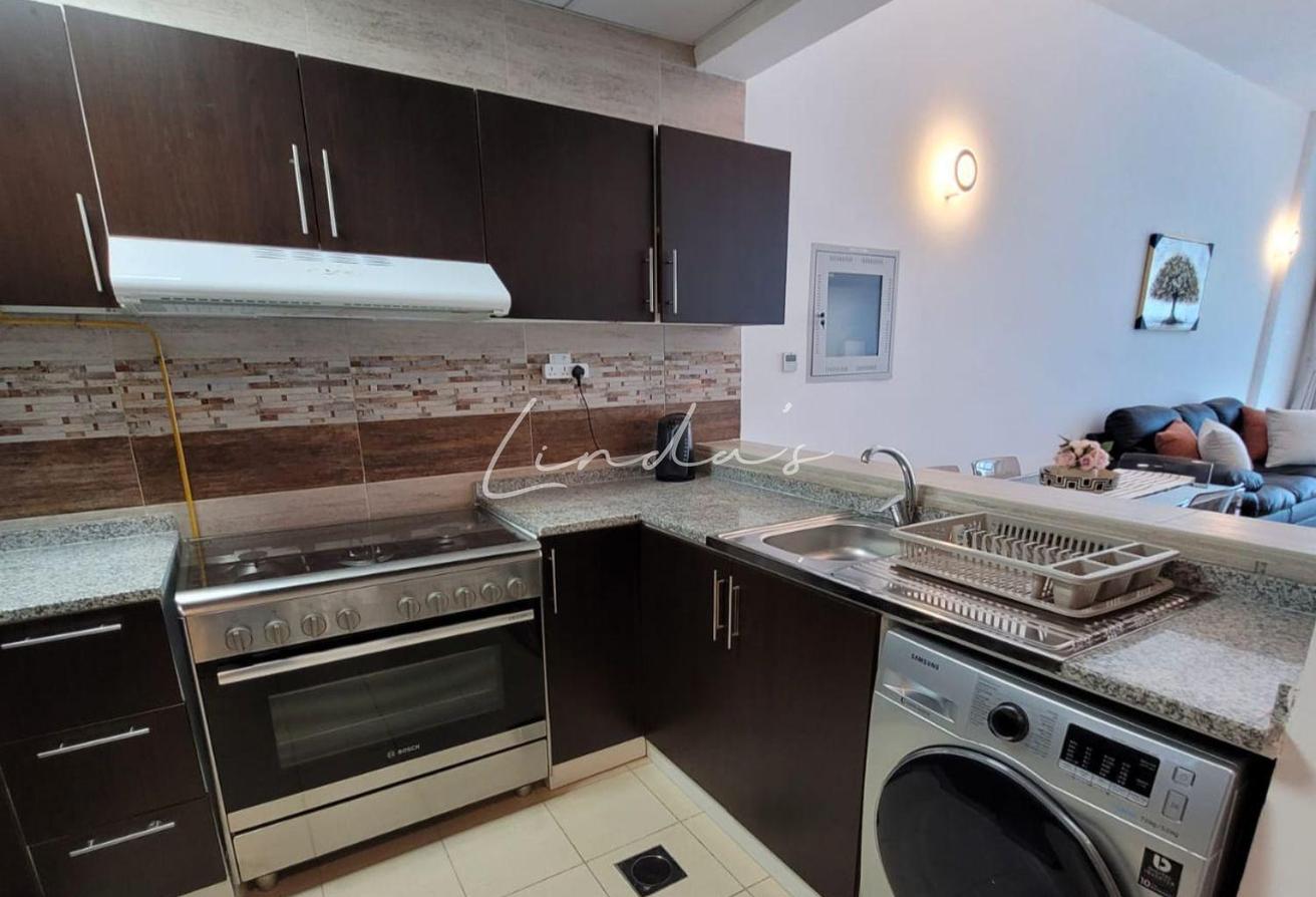 Fully Furnished | Higher Floor | Spacious Layout photo 6