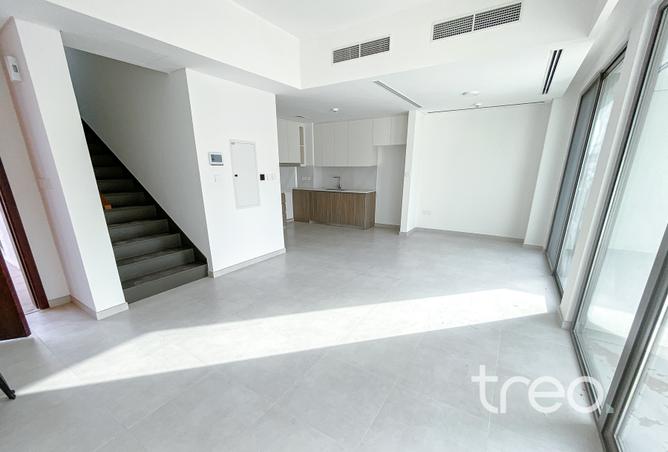 3-bed villa · Vacant on transfer