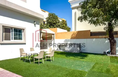 فيلا - 7 غرف نوم - 8 حمامات للايجار في فلل البرشاء 2 - البرشاء 2 - البرشاء - دبي