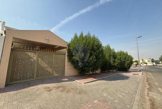 16252900 - Property Image 2