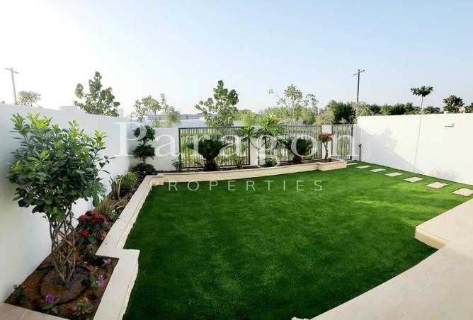 101711766 - Property Image 2