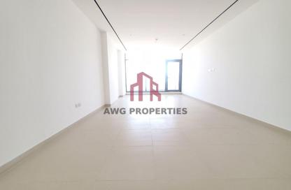 Apartment - 3 Bedrooms - 5 Bathrooms for rent in Q2 Building - Al Qusais 2 - Al Qusais Residential Area - Al Qusais - Dubai
