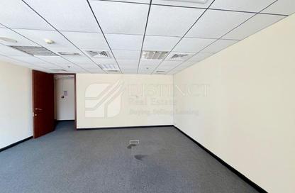 Office Space - Studio - 1 for rent in Fortune Executive - JLT Cluster T - Jumeirah Lake Towers - Dubai
