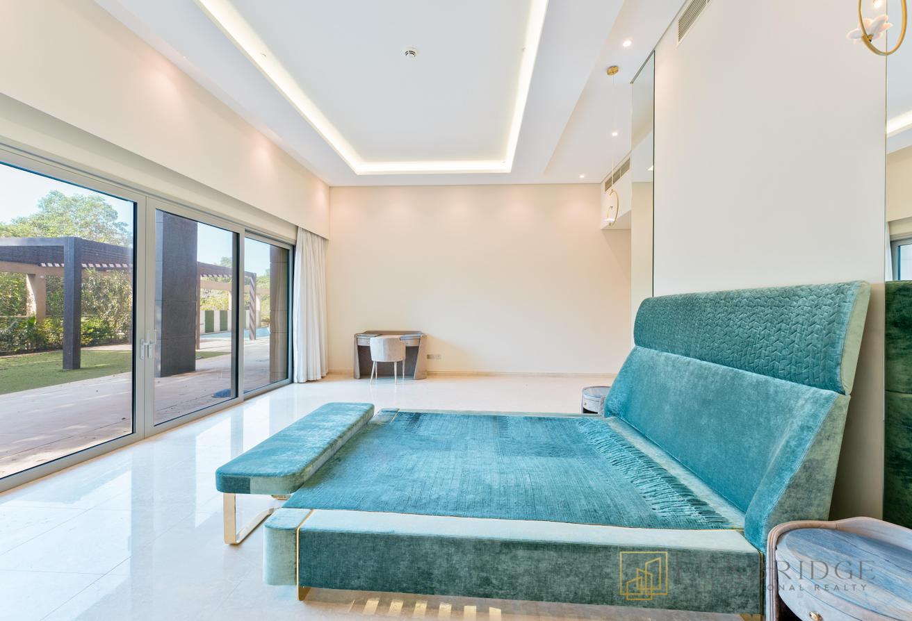 Vacant | Furnished | Prime Location photo 14