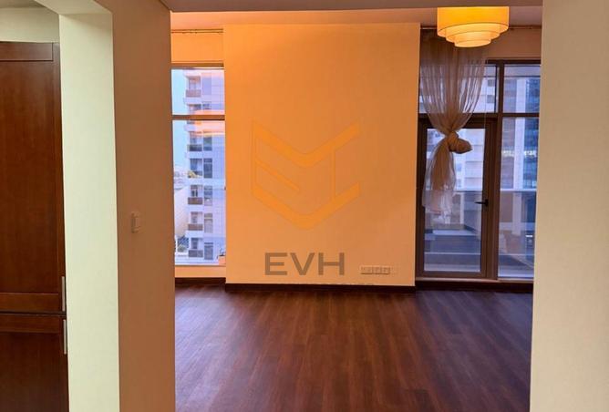 81932933 - صورة العقار 3