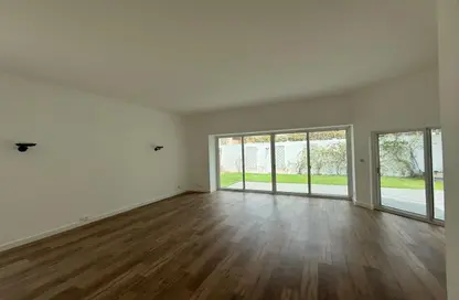 Villa - 4 Bedrooms - 4 Bathrooms for rent in Jumeirah 3 Villas - Jumeirah 3 - Jumeirah - Dubai