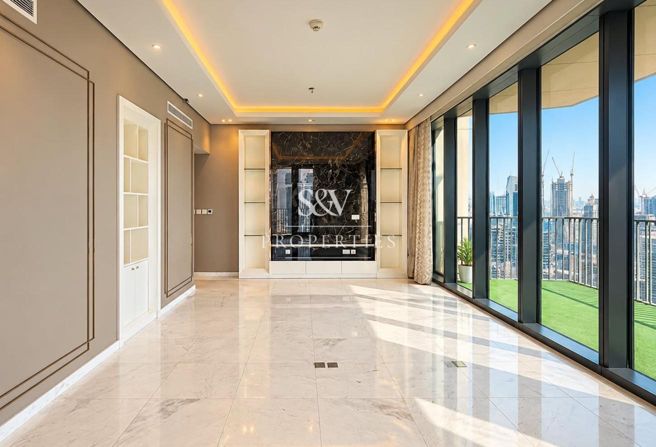 High Floor | Best View | Upgraded photo 7