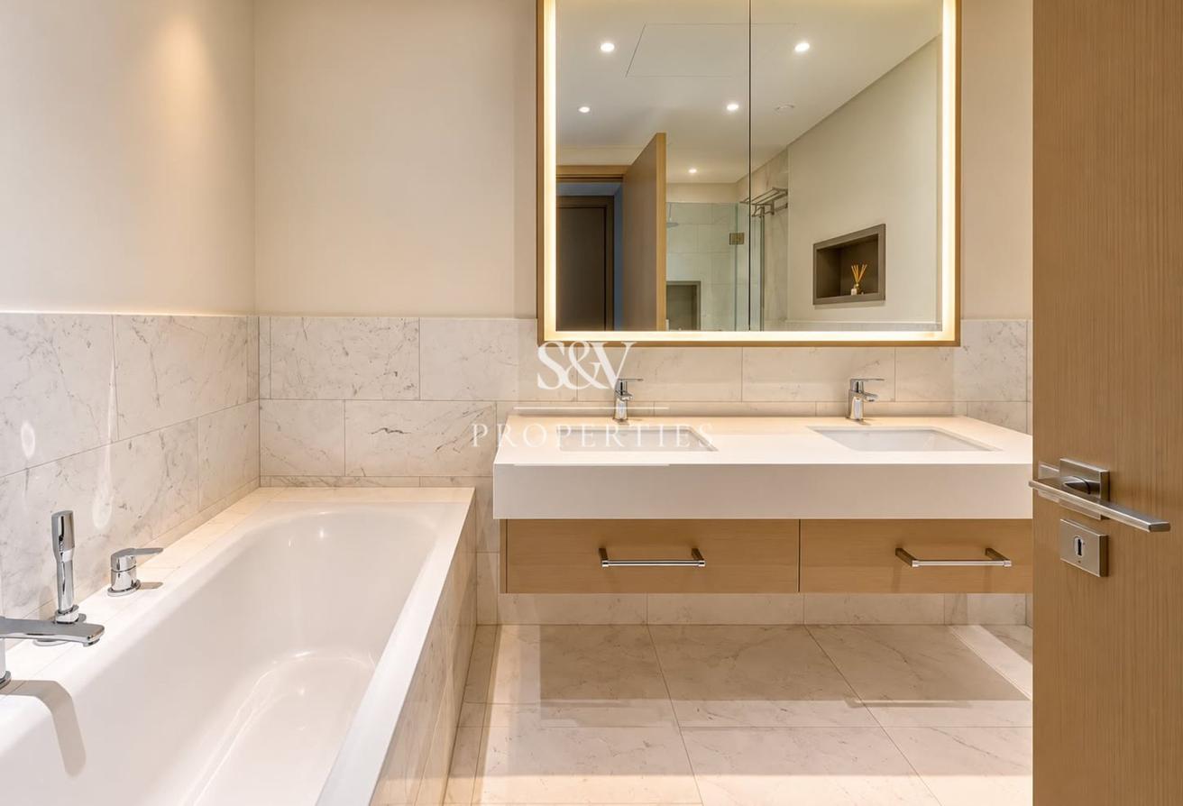 High Floor | Best View | Upgraded photo 23