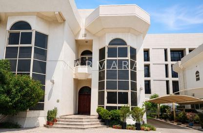 Villa - 5 Bedrooms - 5 Bathrooms for rent in Jumeirah 1 Villas - Jumeirah 1 - Jumeirah - Dubai Villa - 5 Bedrooms - 5 Bathrooms for rent in Jumeirah 1 Villas - Jumeirah 1 - Jumeirah - Dubai
