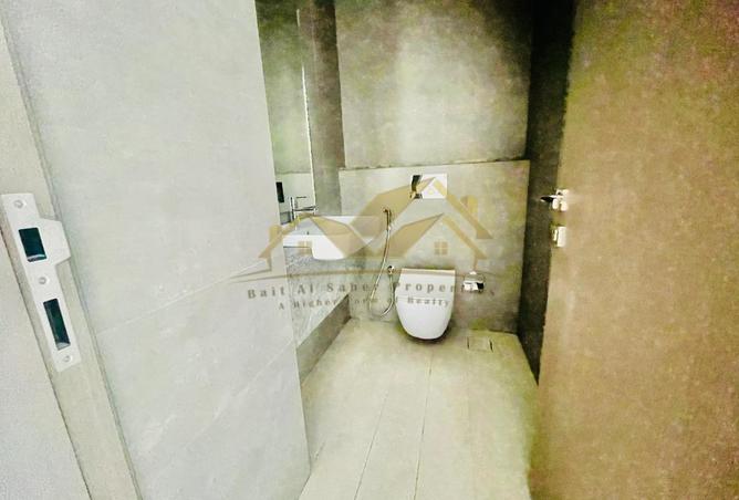 78978386 - Property Image 2